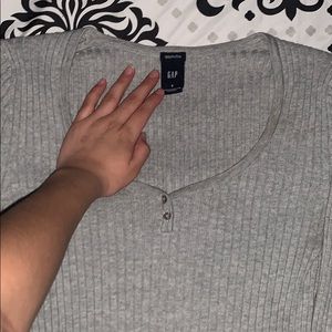 GAP grey long sleeve